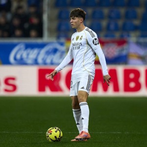 7M体育登录入口-TA：阿森纳关注19岁的巴尔德佩尼亚斯与17岁的贝利尼奥