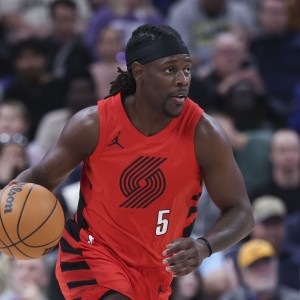 7M足球比分-聊发少年狂！朱·霍勒迪21中10砍全场最高30分外加6板 三分15中7